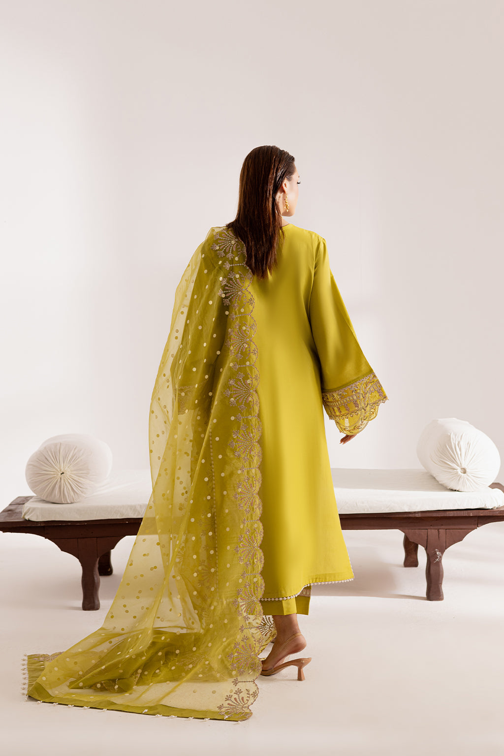 Vanya - Celine’ CN-08 (3pc)