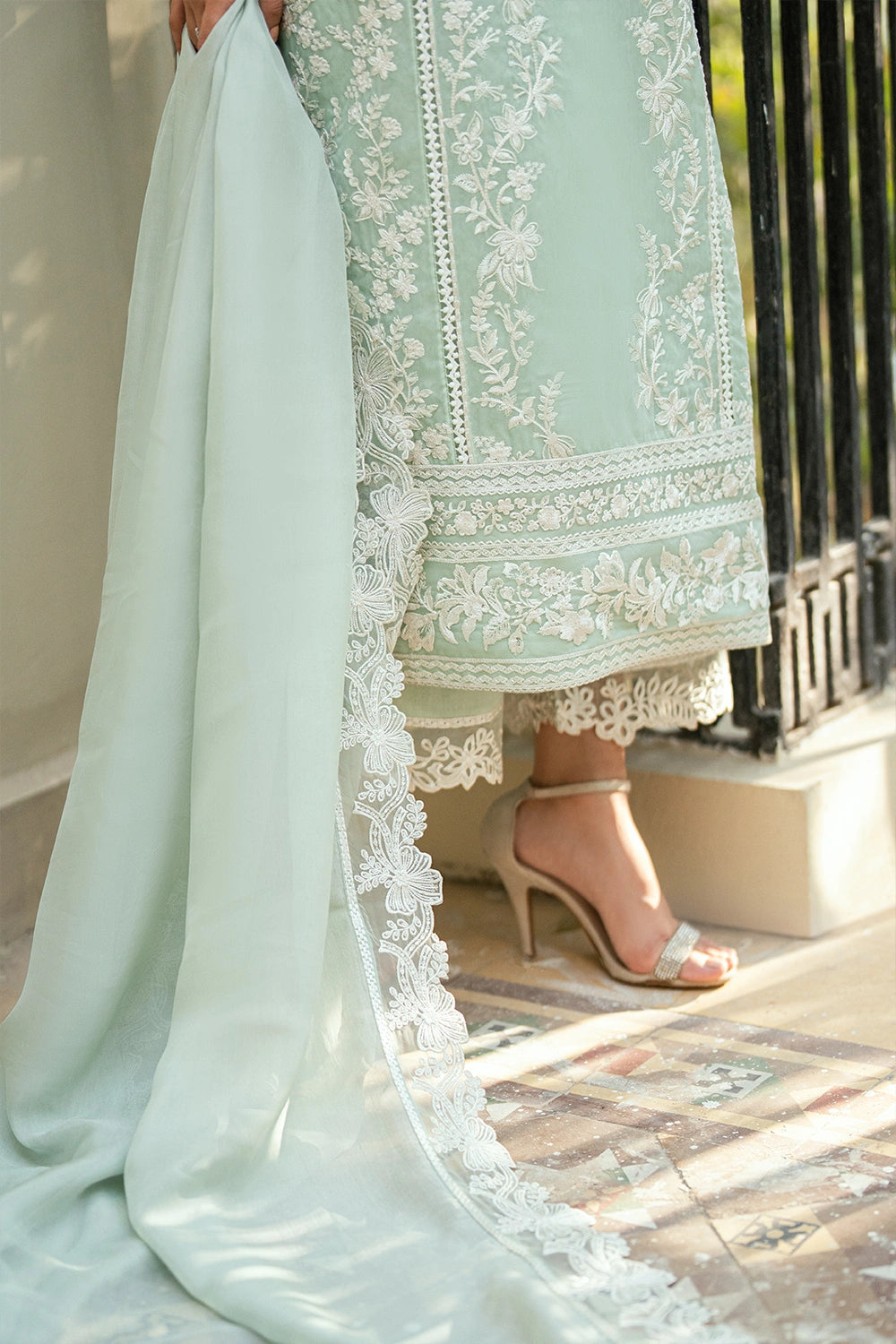 Azure Festive Vogue’26 - Pearl Drop (3pc)