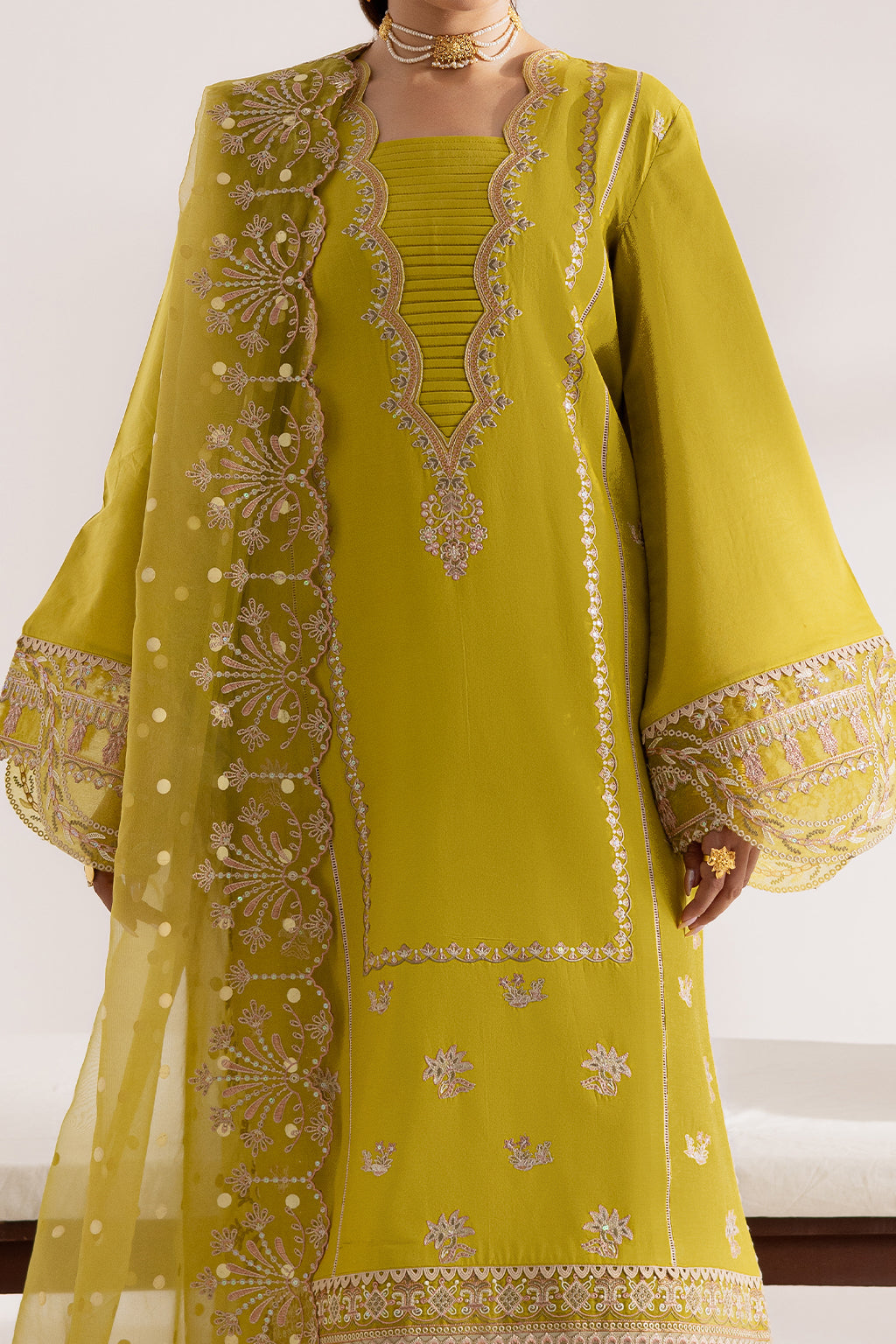 Vanya - Celine’ CN-08 (3pc)