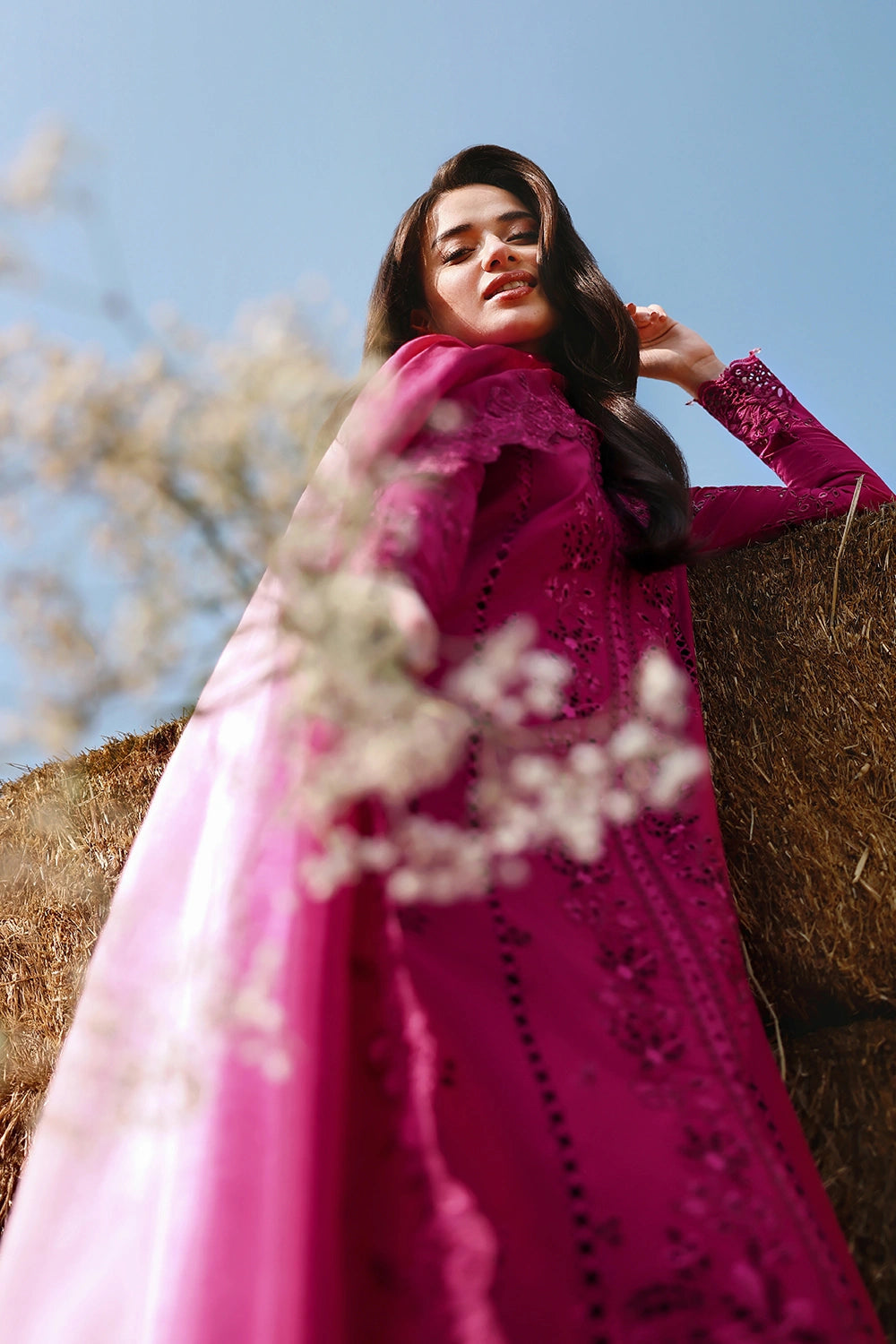 Azure Eid Luxury Lawn’ 26 - Barbella (3pc)