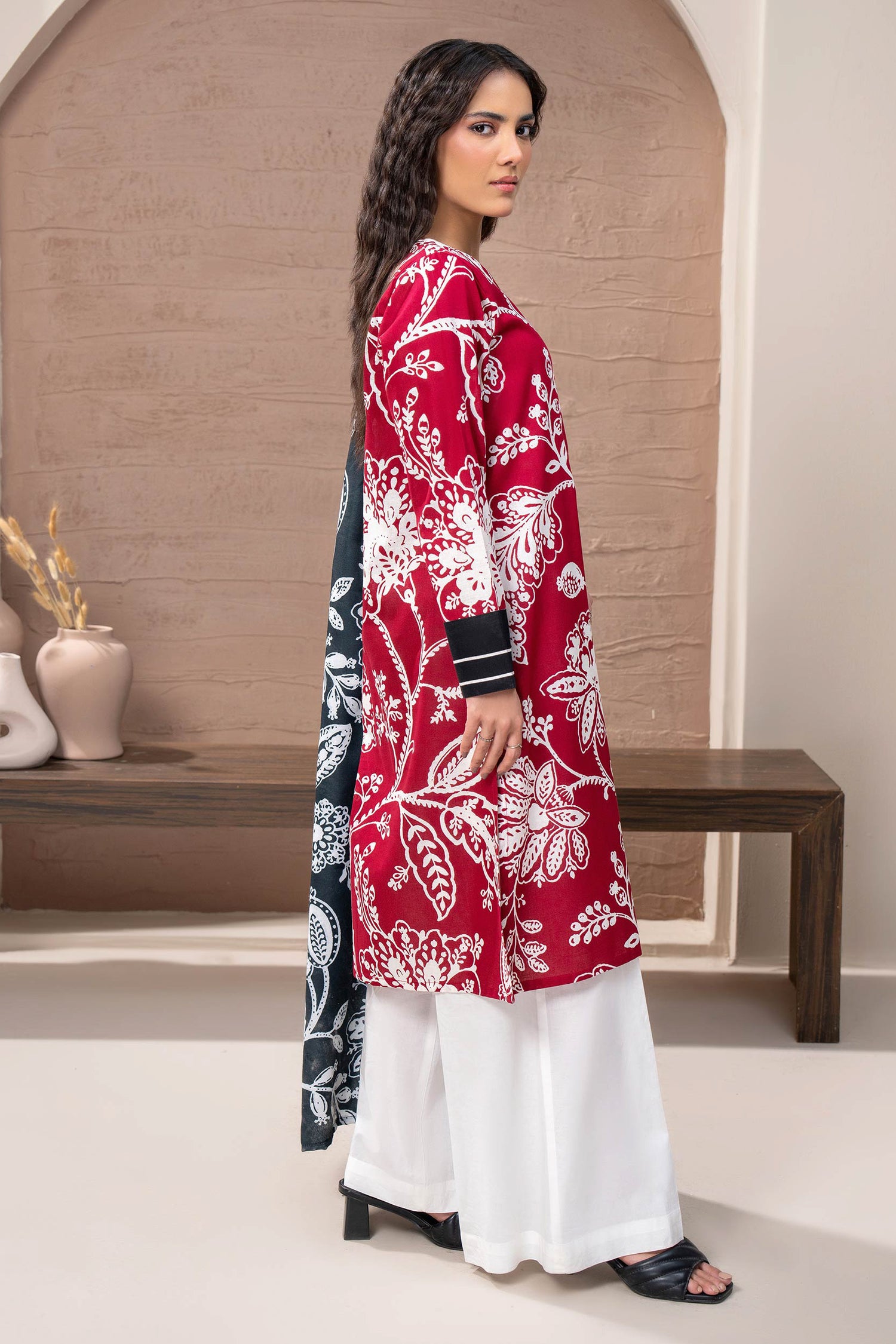Limelight - Khaddar Printed Suit (2pc)