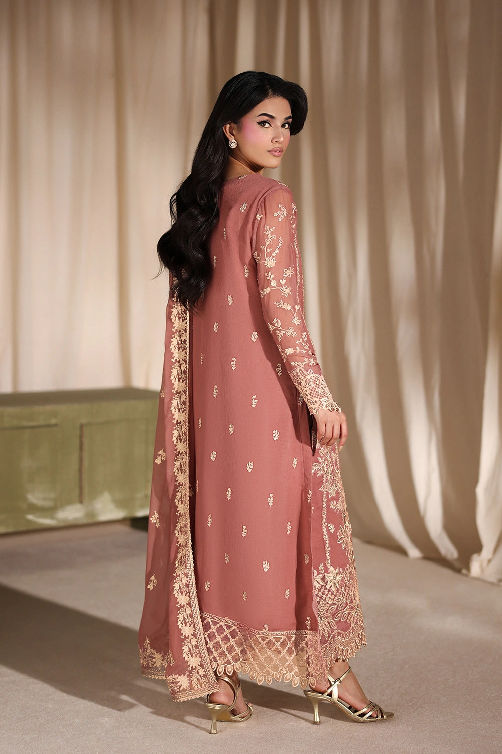 Azure Eid Luxe’ 26 - Lilywood (3pc)