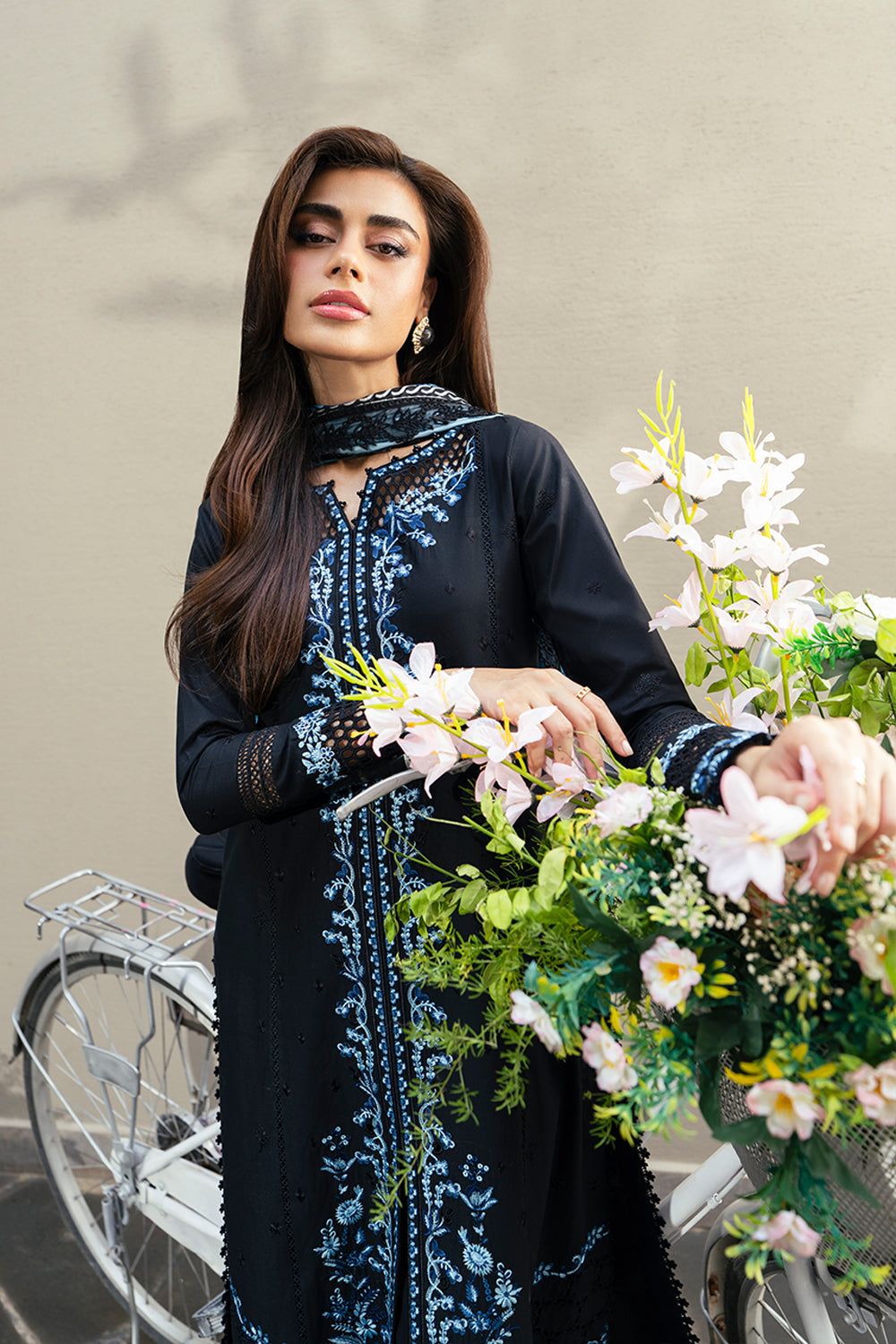 Azure Luxury Lawn’25 - Black Amour (3pc)