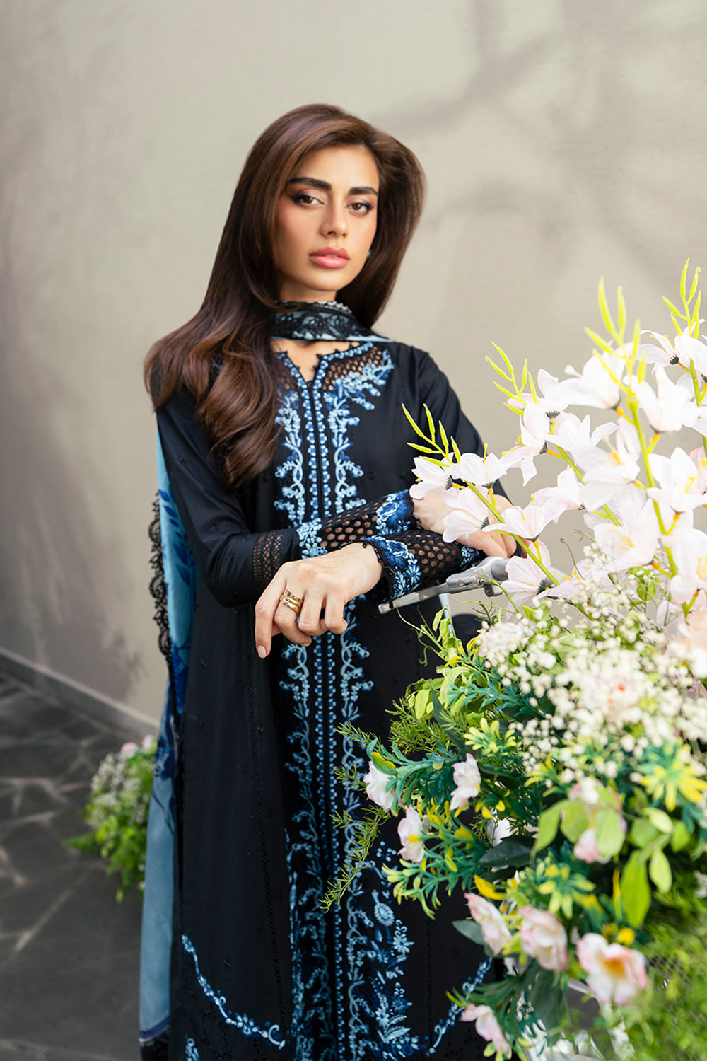 Azure Luxury Lawn’25 - Black Amour (3pc)