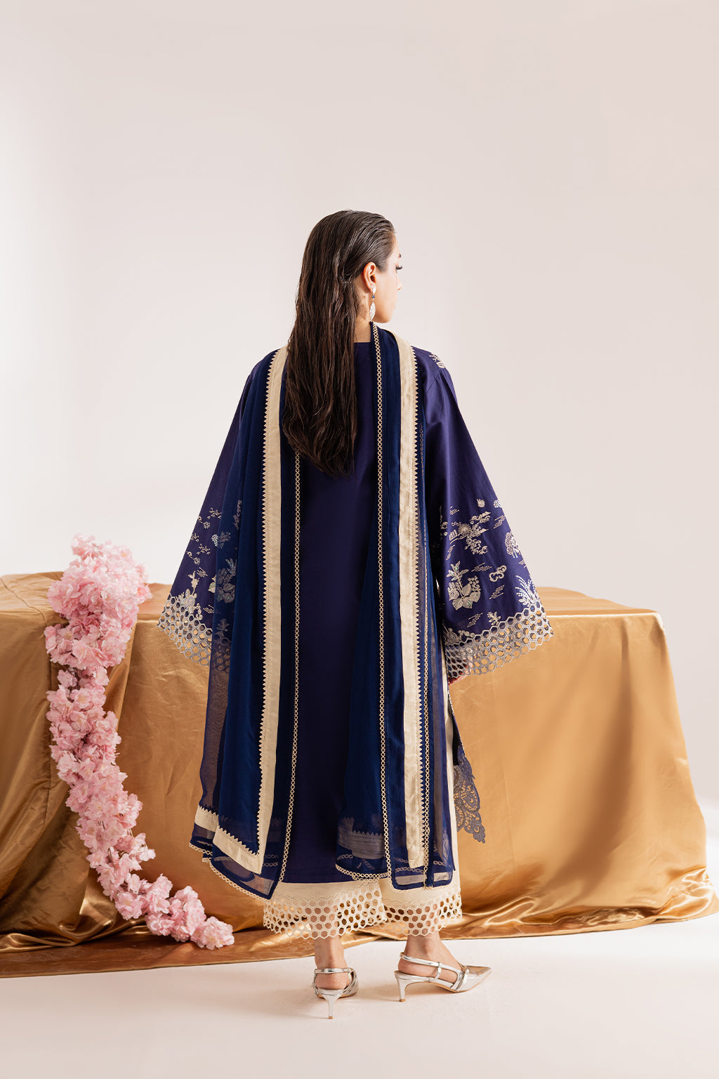 Vanya - Celine’ CN-13 (3pc)