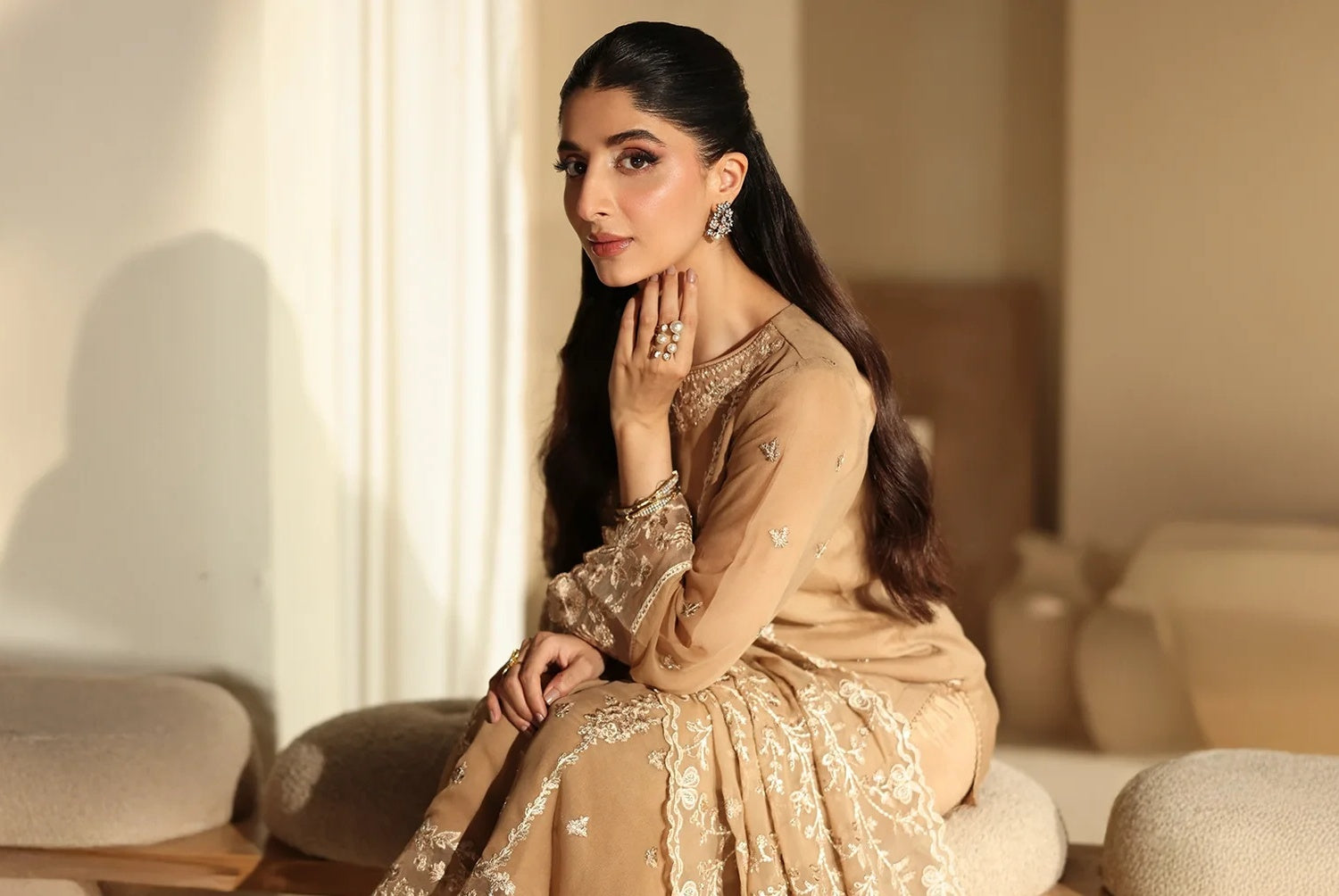 Ready-to-Ship Pakistani Suits: No Waiting, No Customs, No Surprises