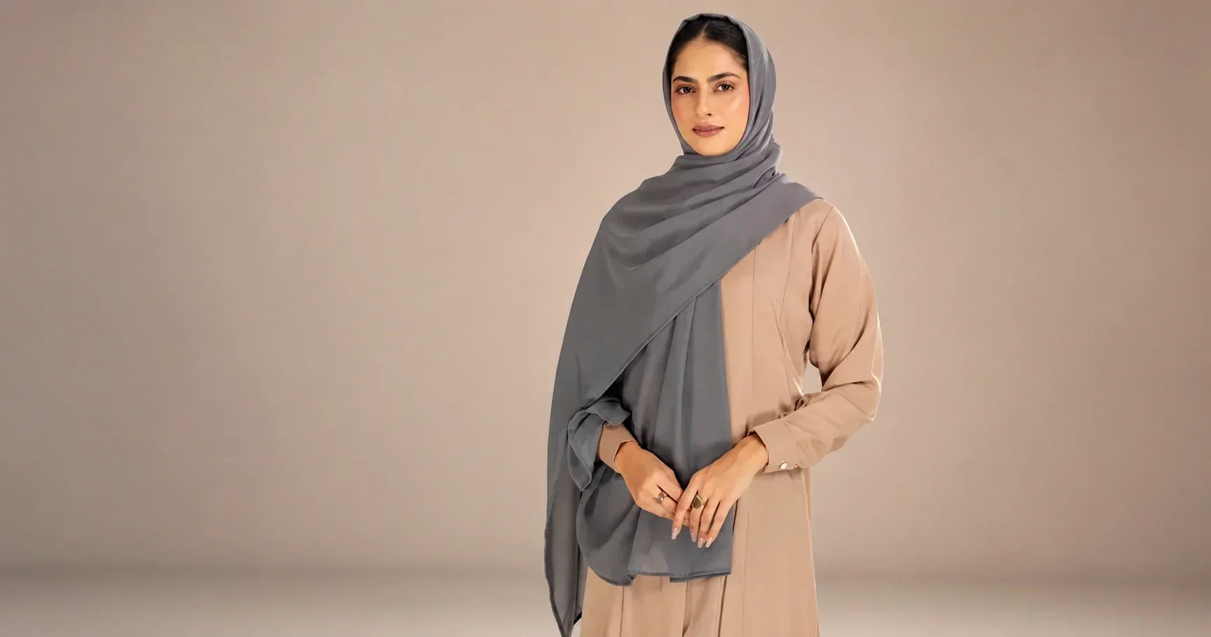 Umrah Travel Wardrobe: Modest, Comfortable Outfit Planning