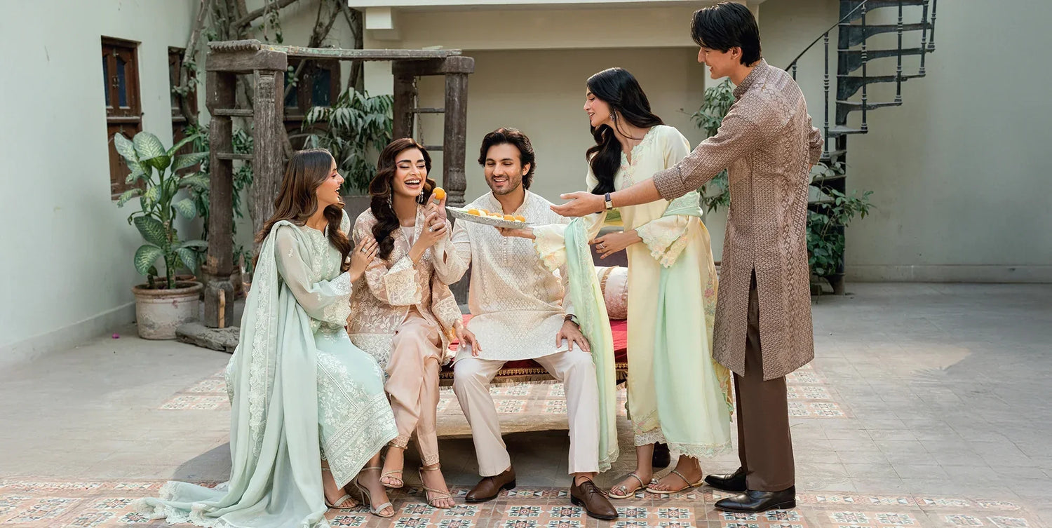 Weather-Appropriate Wedding Wear: Pakistani Suits for UK Seasons
