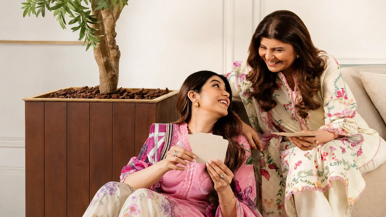 Which Pakistani Suit Should You Buy First If You Own None?
