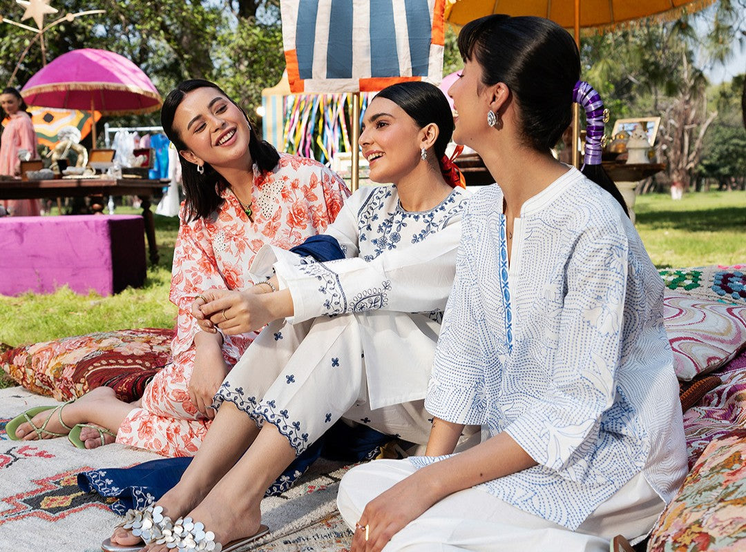 Why UK Stock Matters When Buying Pakistani Clothes Online