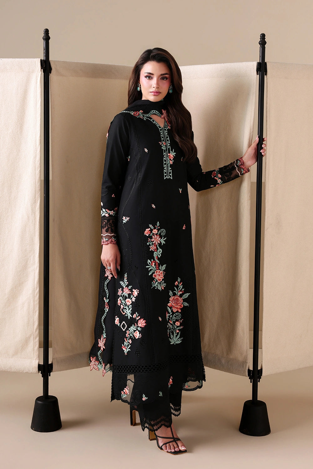 Azure Luxury Lawn’ 26 - Deep Black (3pc)