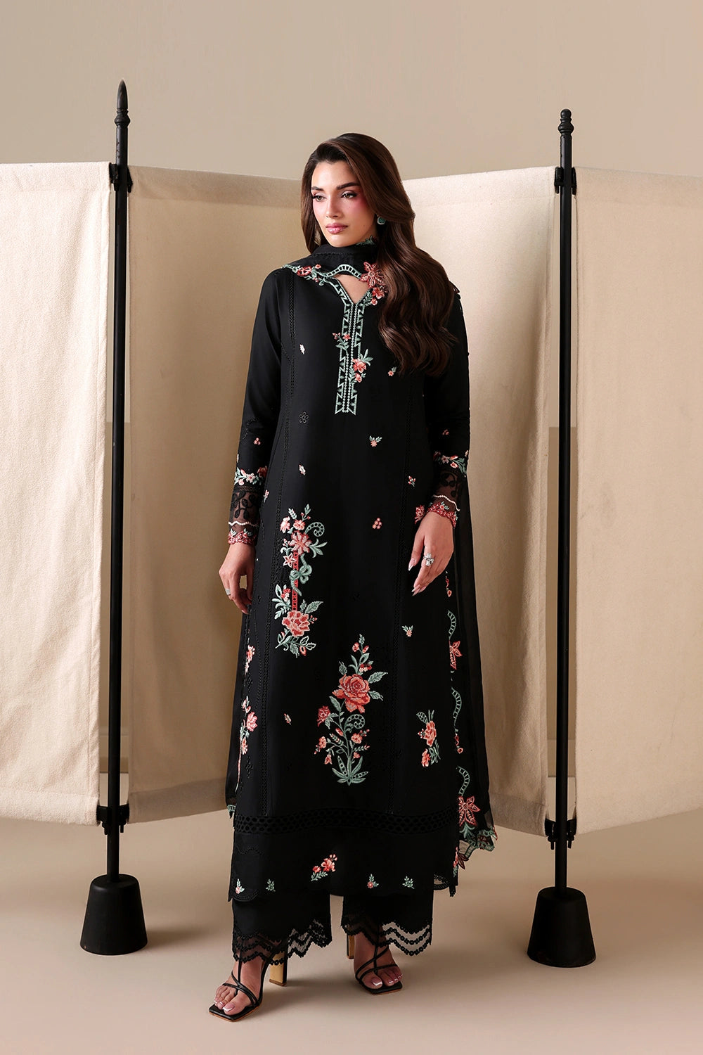 Azure Luxury Lawn’ 26 - Deep Black (3pc)