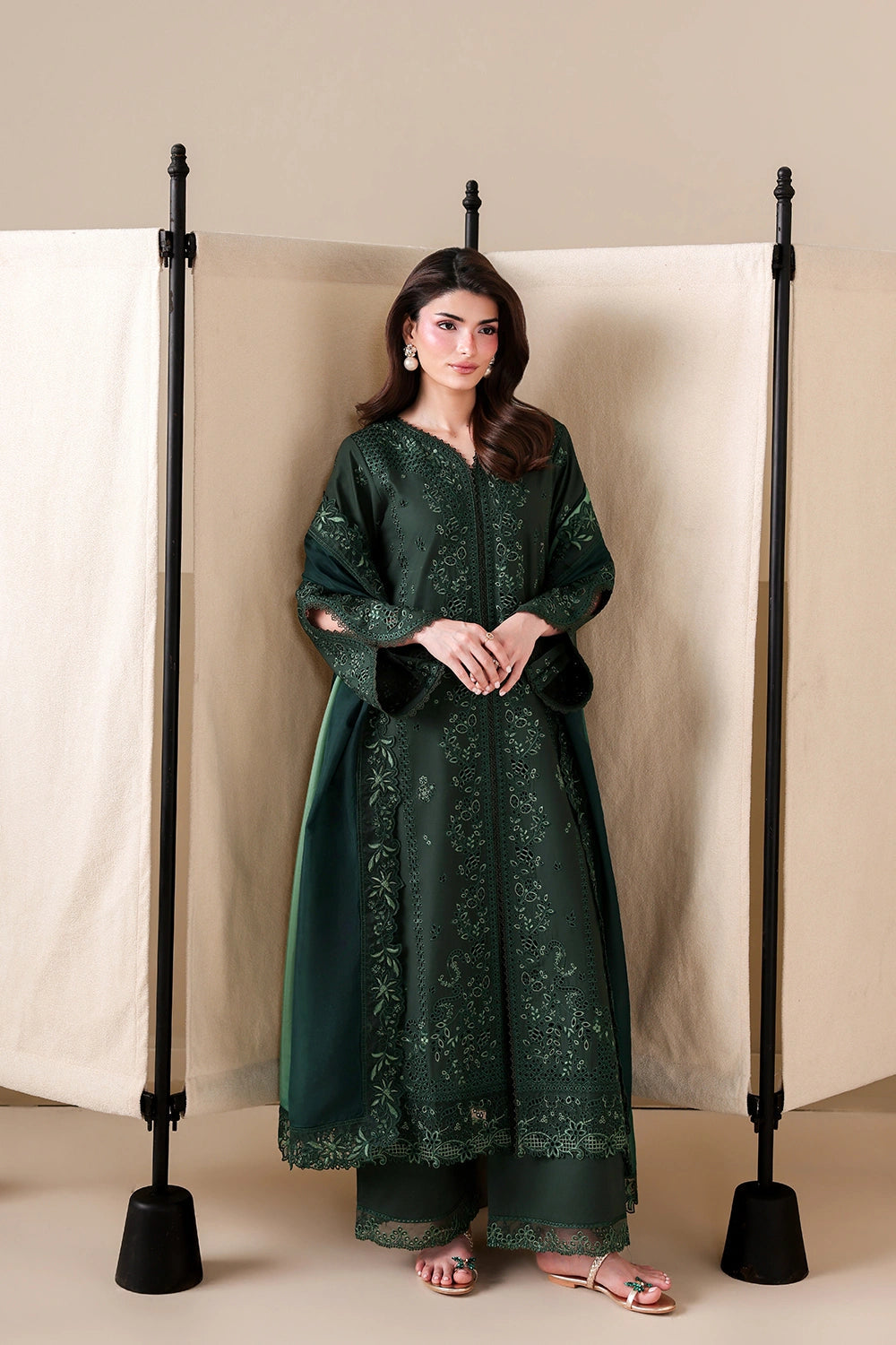Azure Luxury Lawn’ 26 - Shades Of Emerald (3pc)
