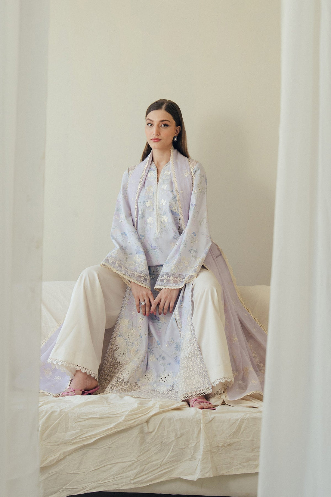 Afrozeh Day Break’ 26 - Dovemist (3pc)