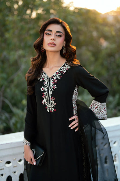 Azure Festive Vogue’26 - Black Swan (3pc)