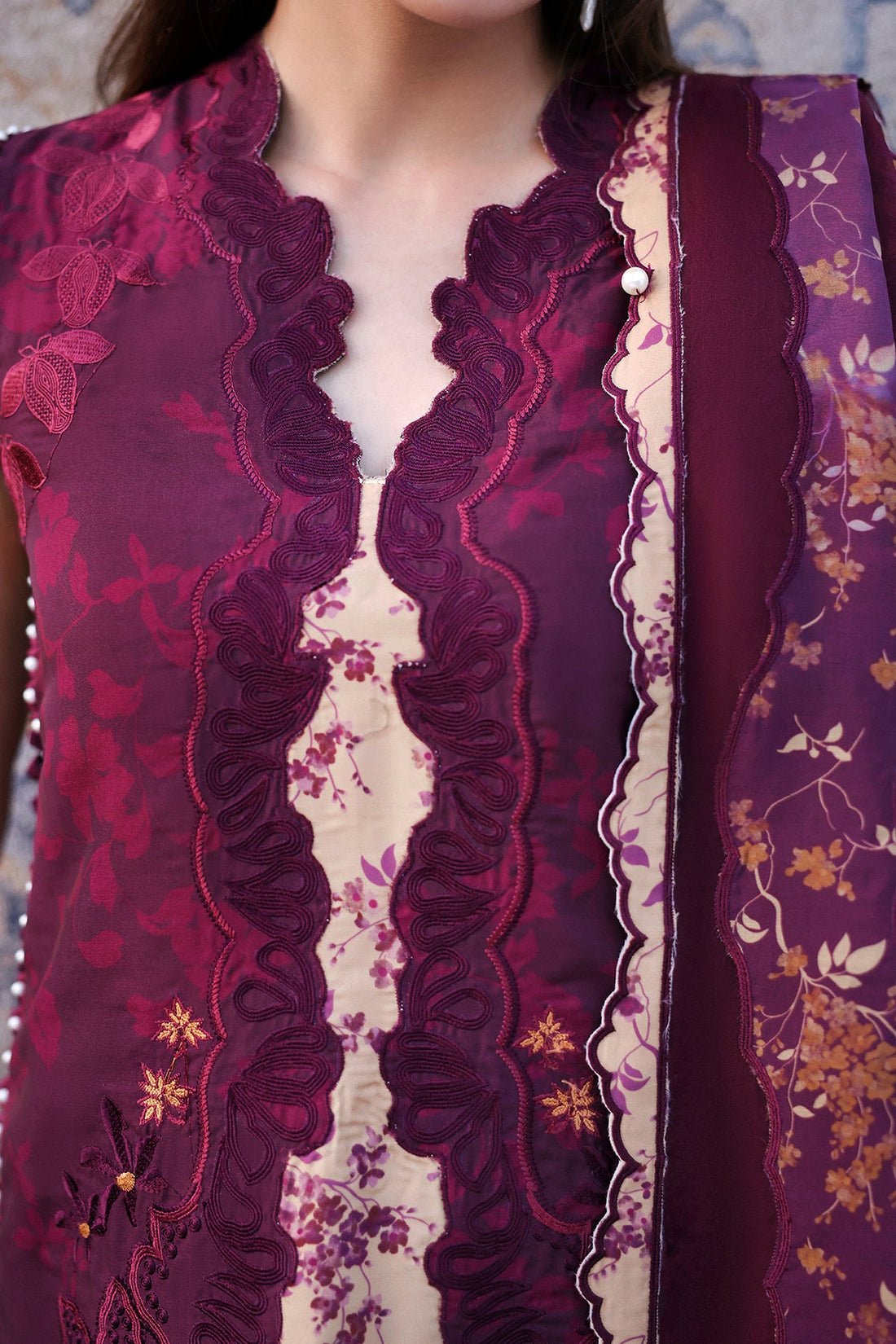Afrozeh A Lawn’ 26 - Thalia *FULL SLEEVE* (3pc)