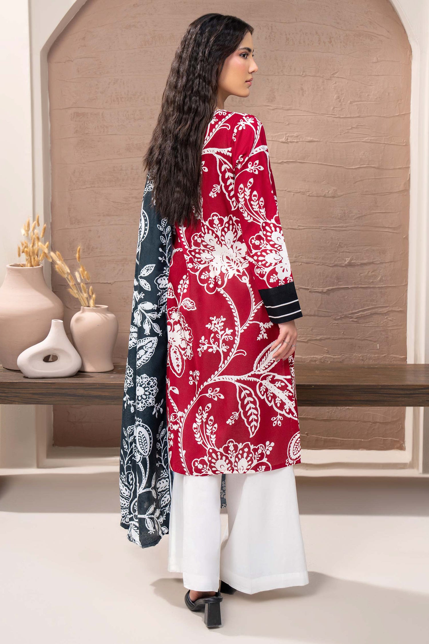 Limelight - Khaddar Printed Suit (2pc)