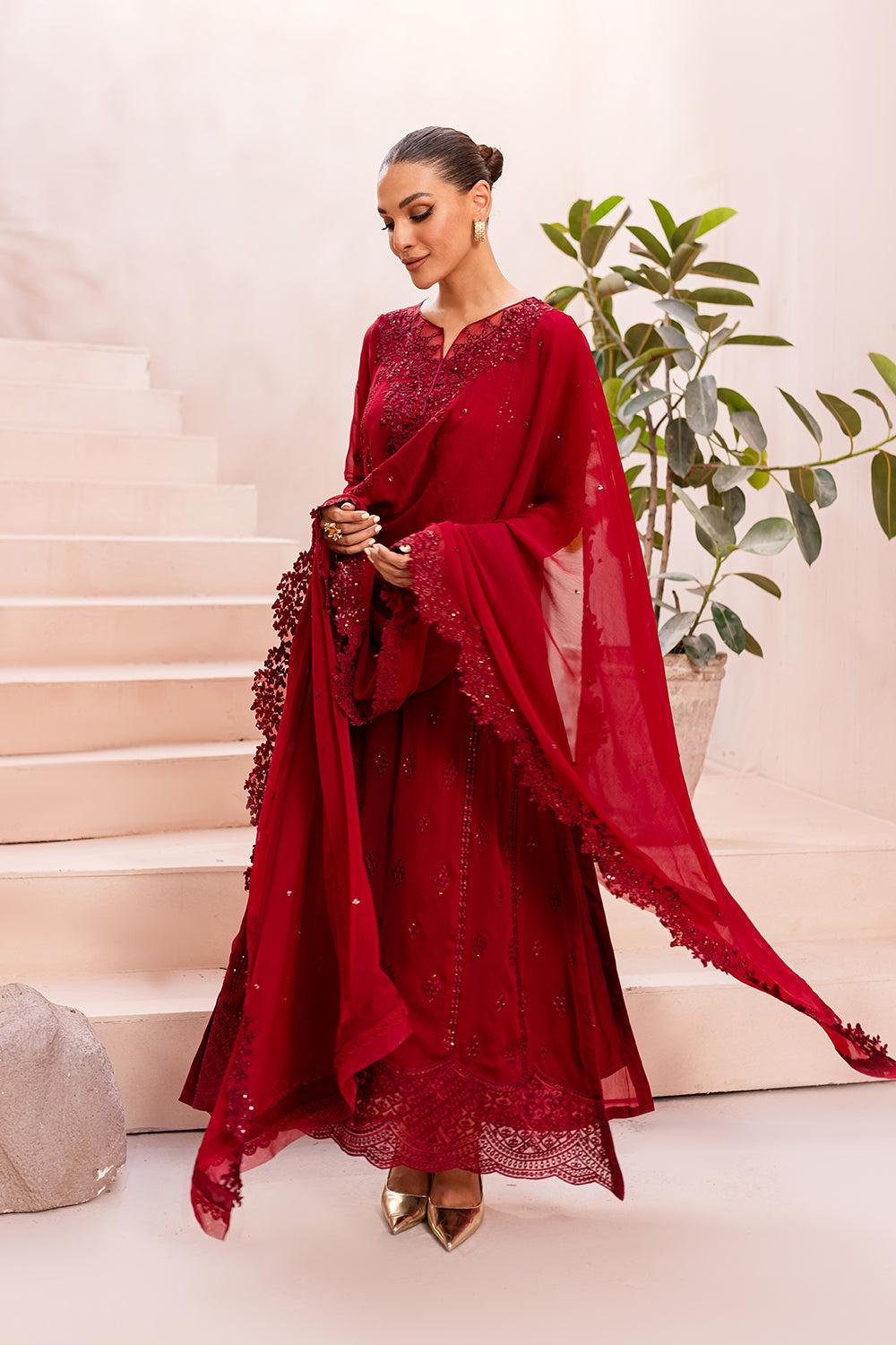 Azure Eid Ensembles’24 - Crimson Glow (3pc)