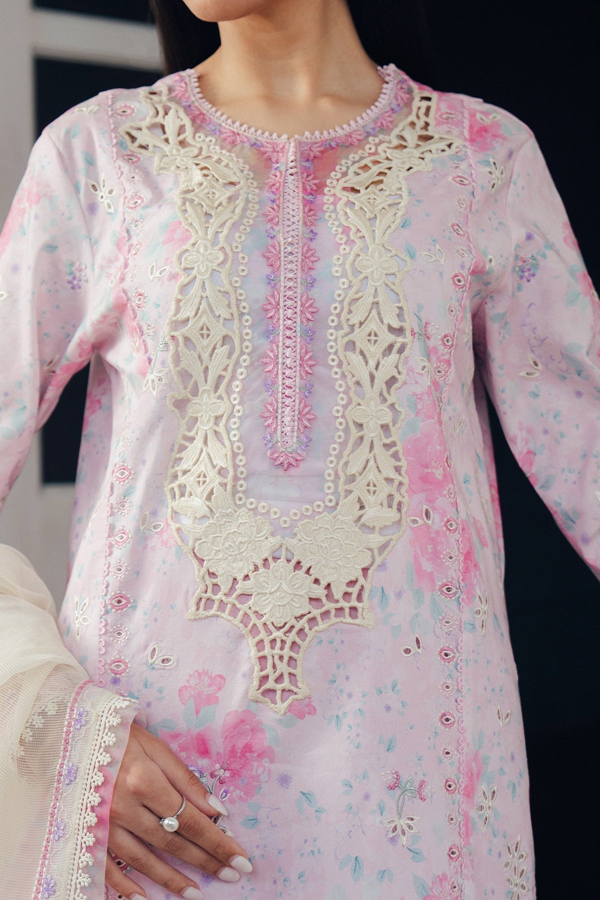 Afrozeh Day Break’ 26 - Skydust (3pc)