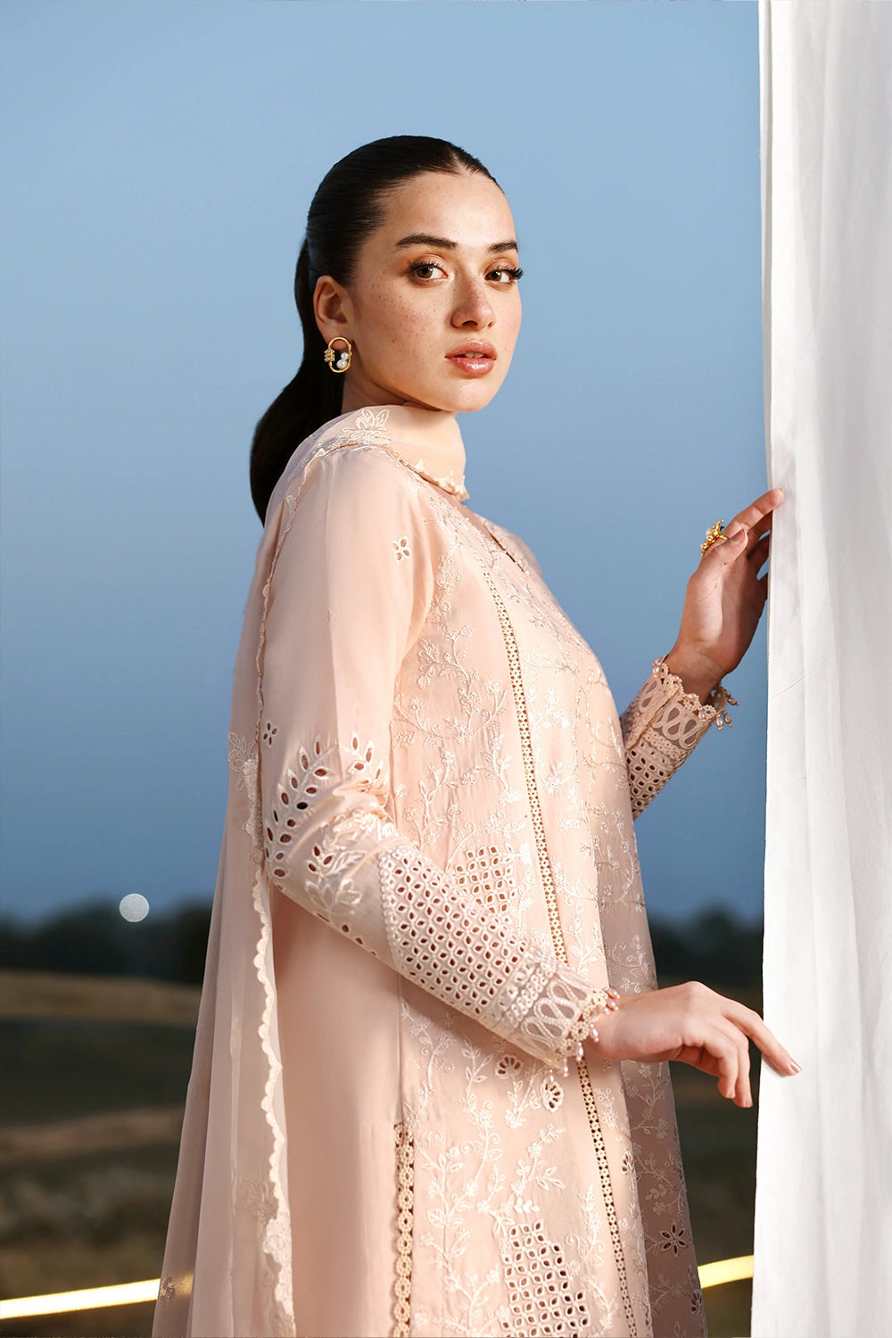 Azure Eid Luxury Lawn’ 26 - Petaline (3pc)