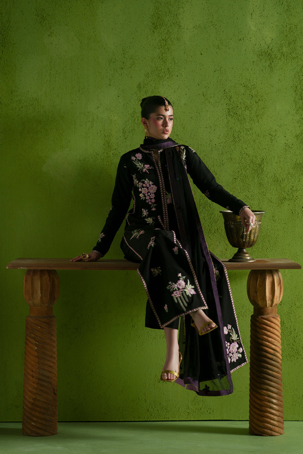 Vanya - Regal Edit’ 26 - FF-76 (3pc)