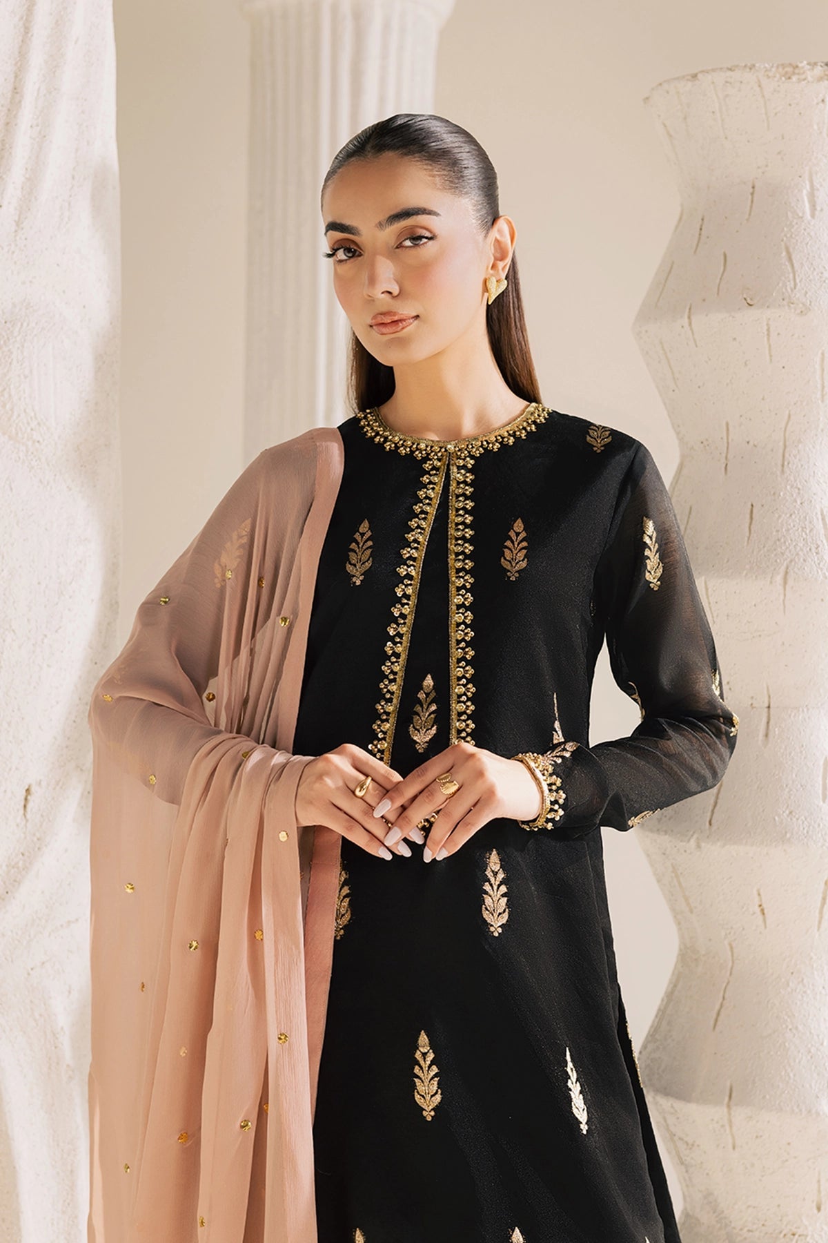 Vanya - Solana Edit’ 26 - FF-82 (3pc)