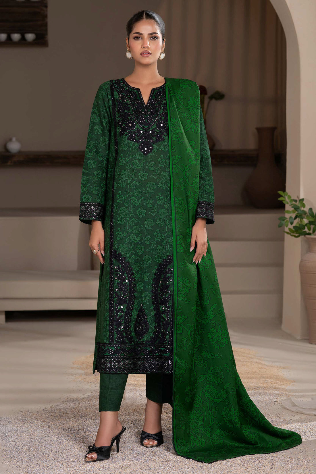 Limelight - Embroidered Khaddar Suit (3pc)