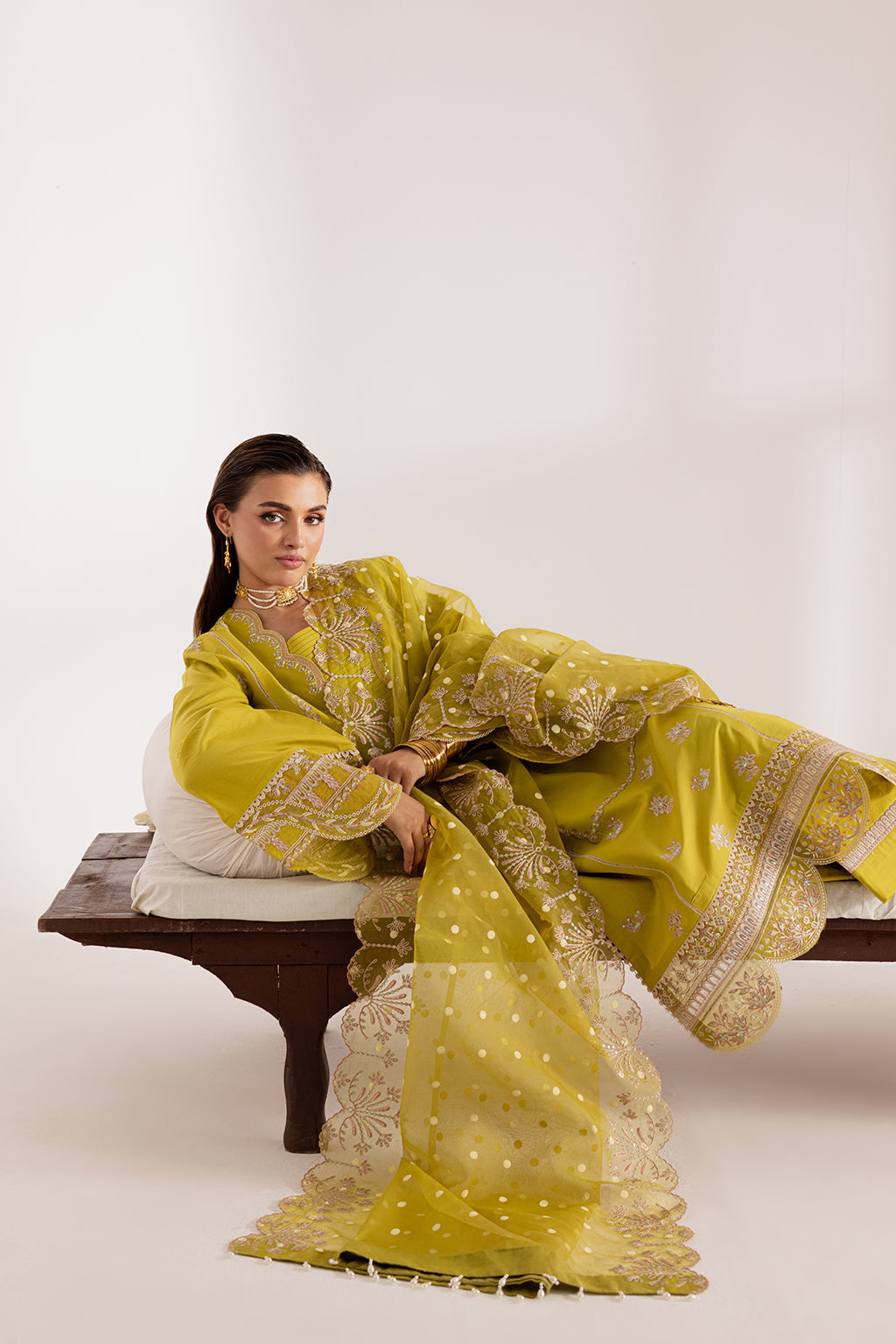 Vanya - Celine’ CN-08 (3pc)