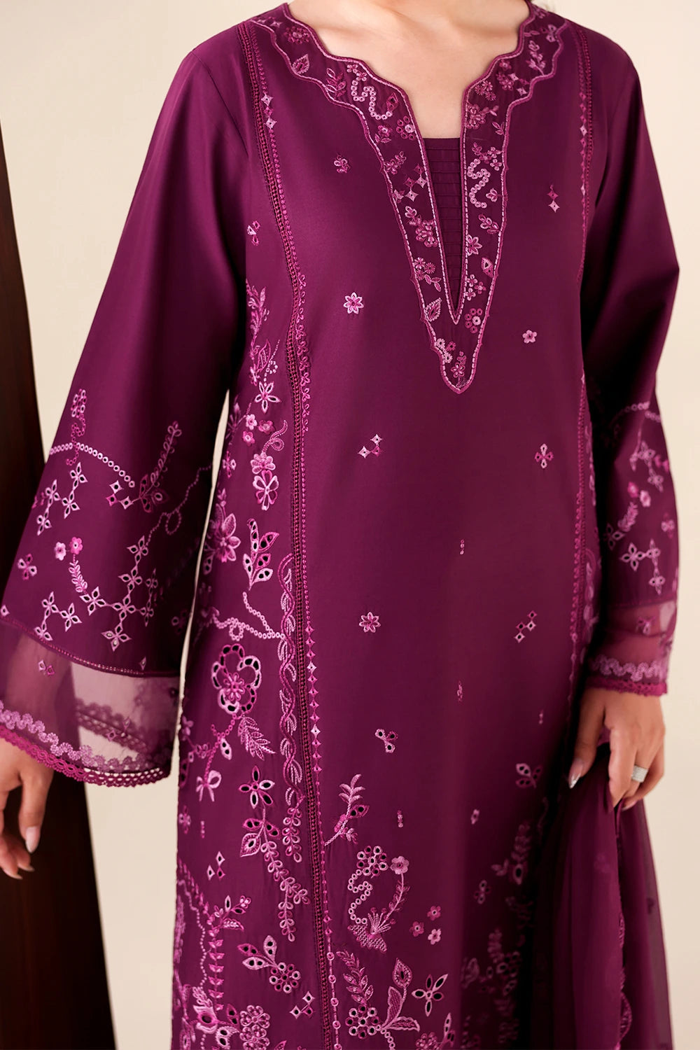 Azure Luxury Lawn’ 26 - Grovy Garnet (3pc)