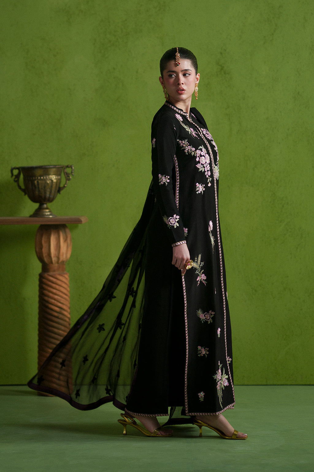 Vanya - Regal Edit’ 26 - FF-76 (3pc)